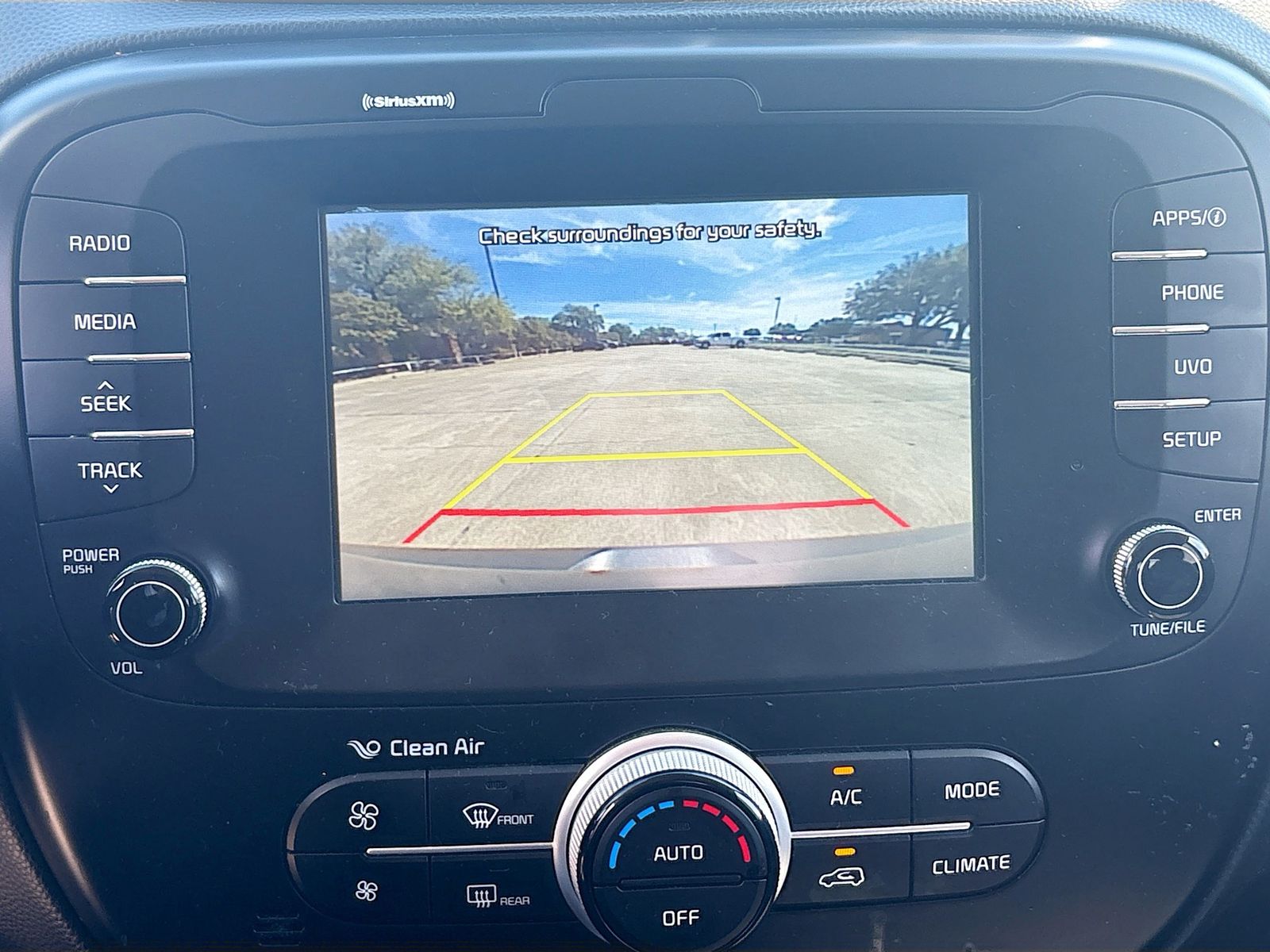 Used 2018 Gray Kia Plus image 13