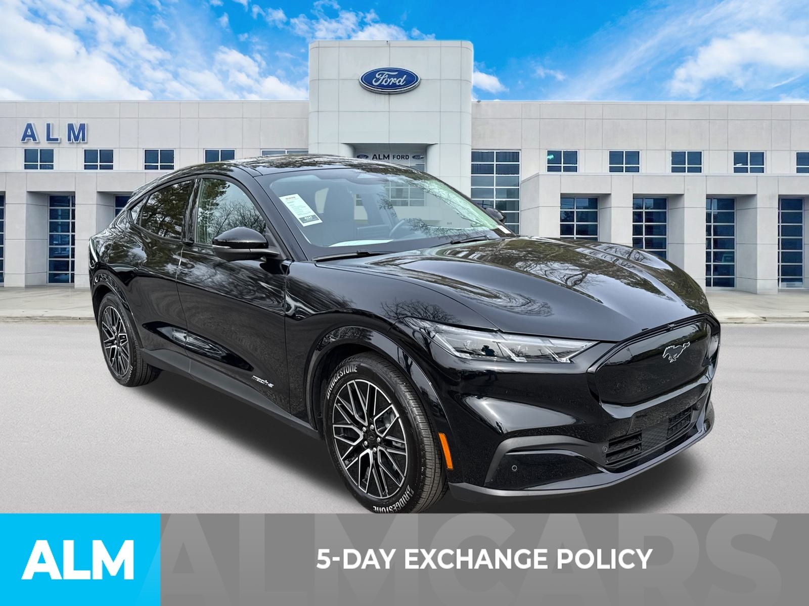 Used 2025 Black Ford Premium image 3