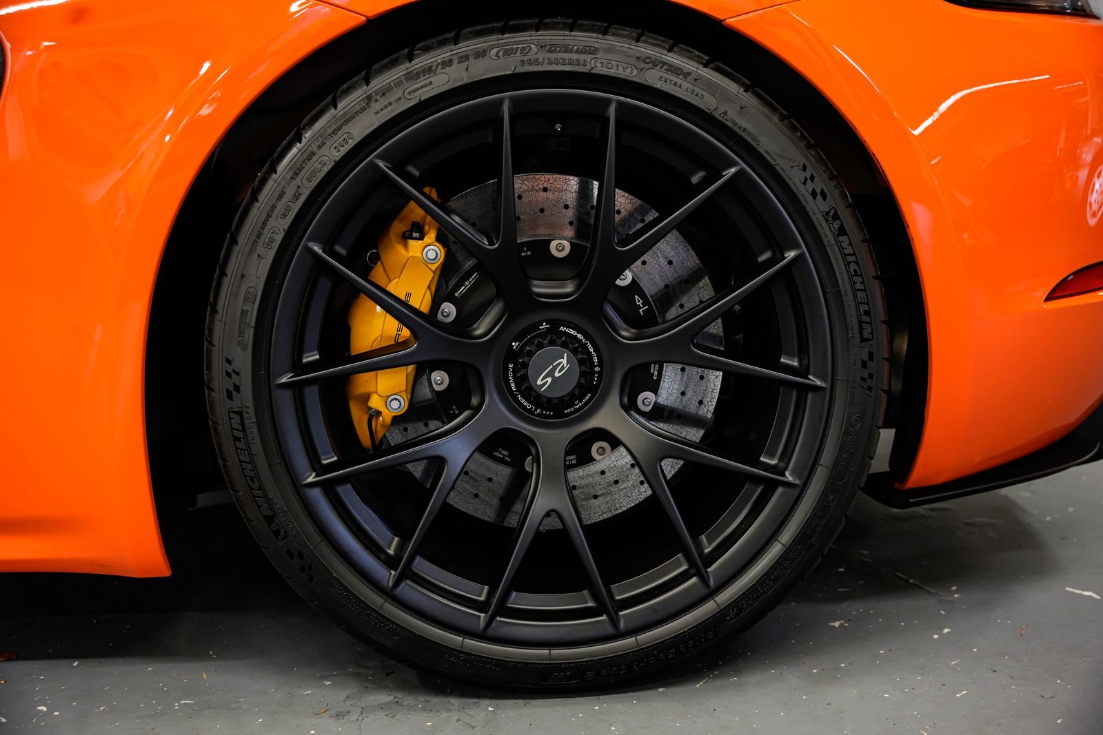 2023 Porsche 718 Cayman GT4 RS — photo 43