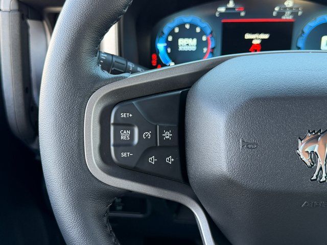 New 2026 Avalanche Gray Ford Outer Banks image 32