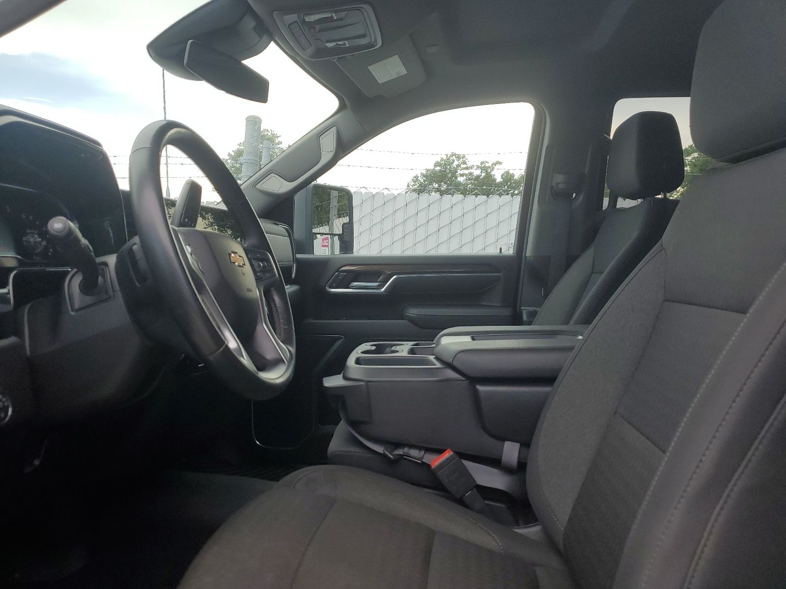 2025 Chevrolet Silverado 2500HD LT White at Supreme Chevrolet of Gonzales