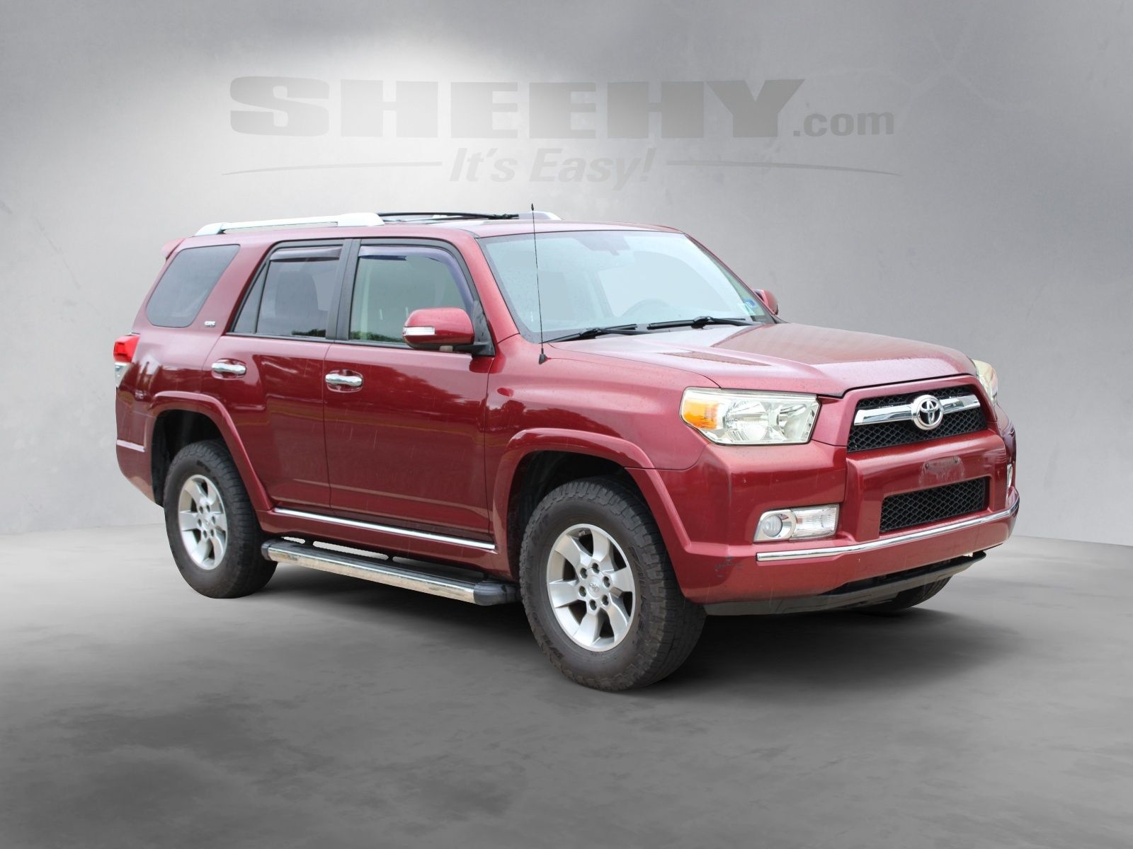 Used 2011 Red Toyota SR5 image 2