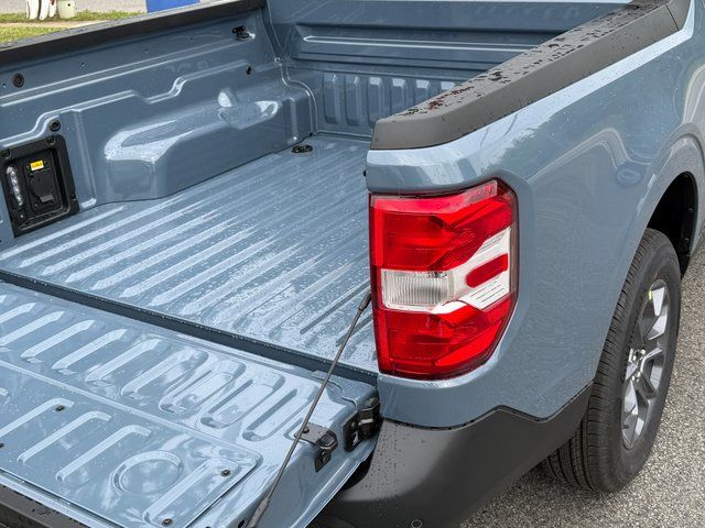 New 2026 Azure Gray Metallic Tri-Coat Ford XLT image 14