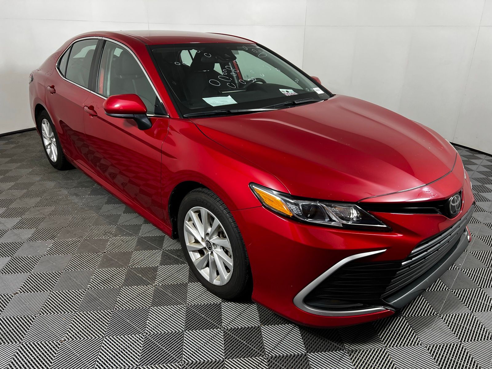 Thumbnail: 2024 Toyota Camry - 3