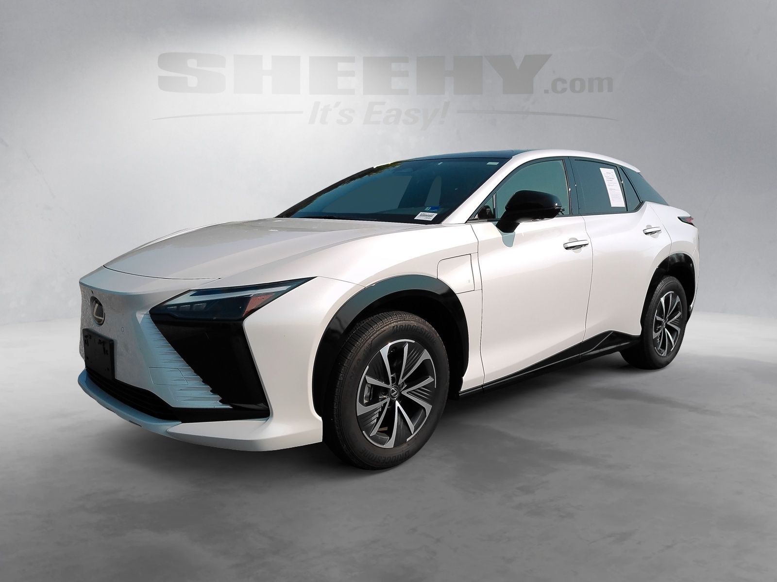 Used 2024 White Lexus 300e Premium image 16
