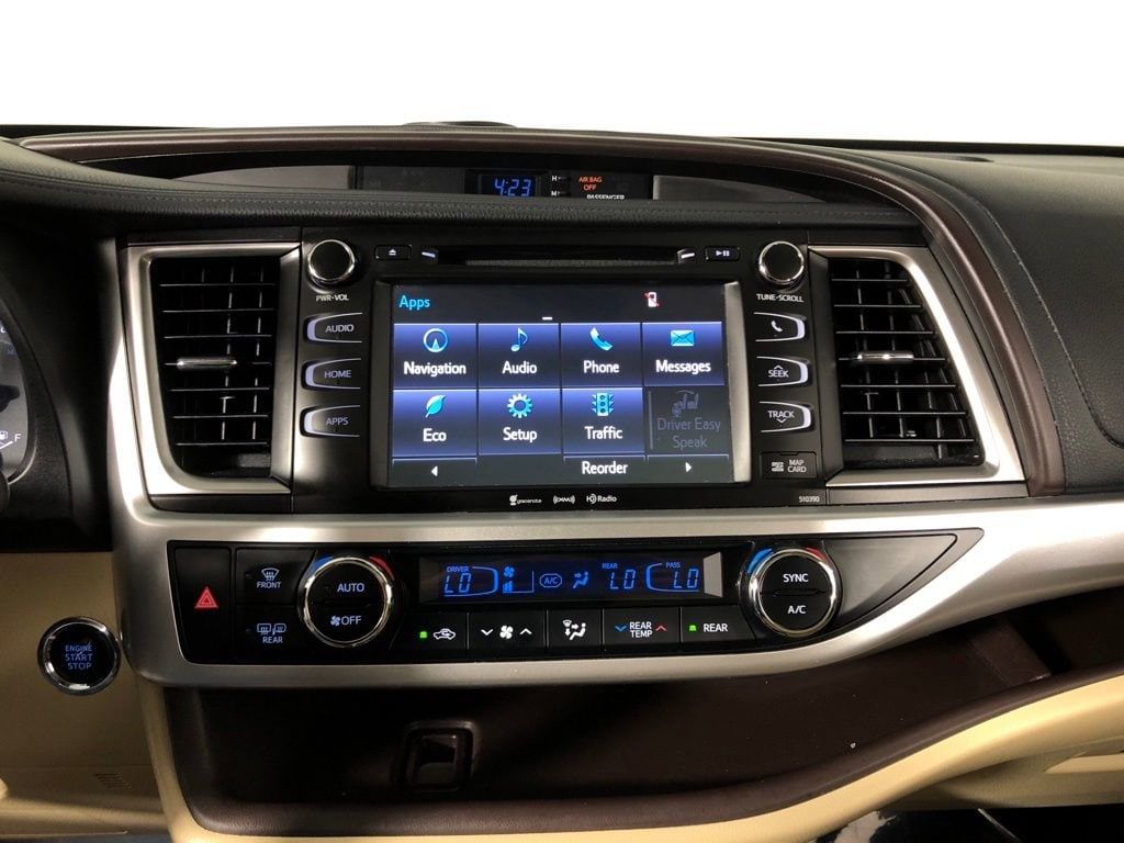 2019 Toyota Highlander XLE 18