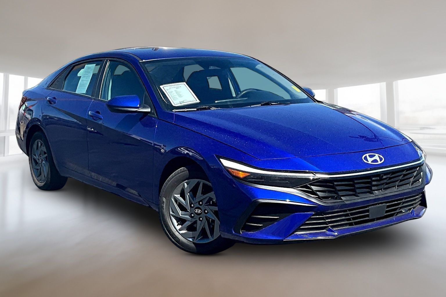 Intense Blue 2024 Hyundai Elantra Sedan Front-Wheel Drive Continuously Variable Transmission