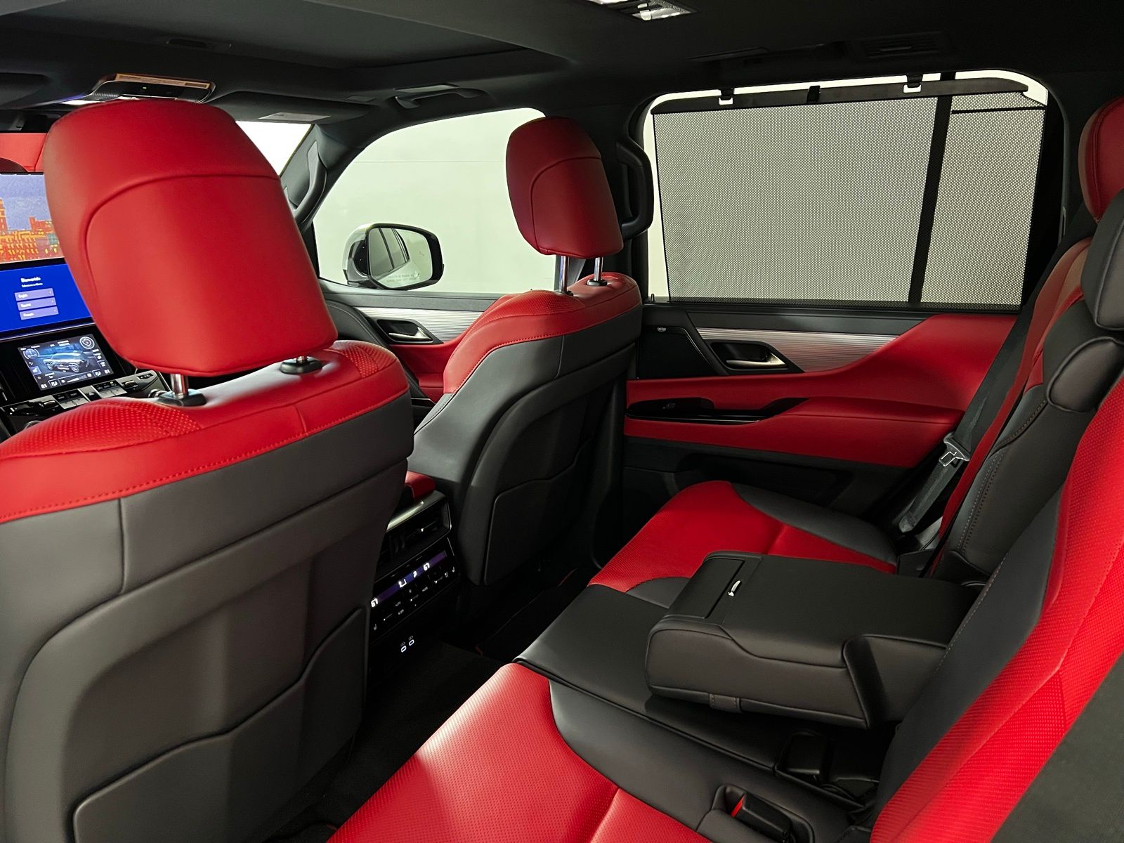 Thumbnail: 2024 Lexus LX - 22