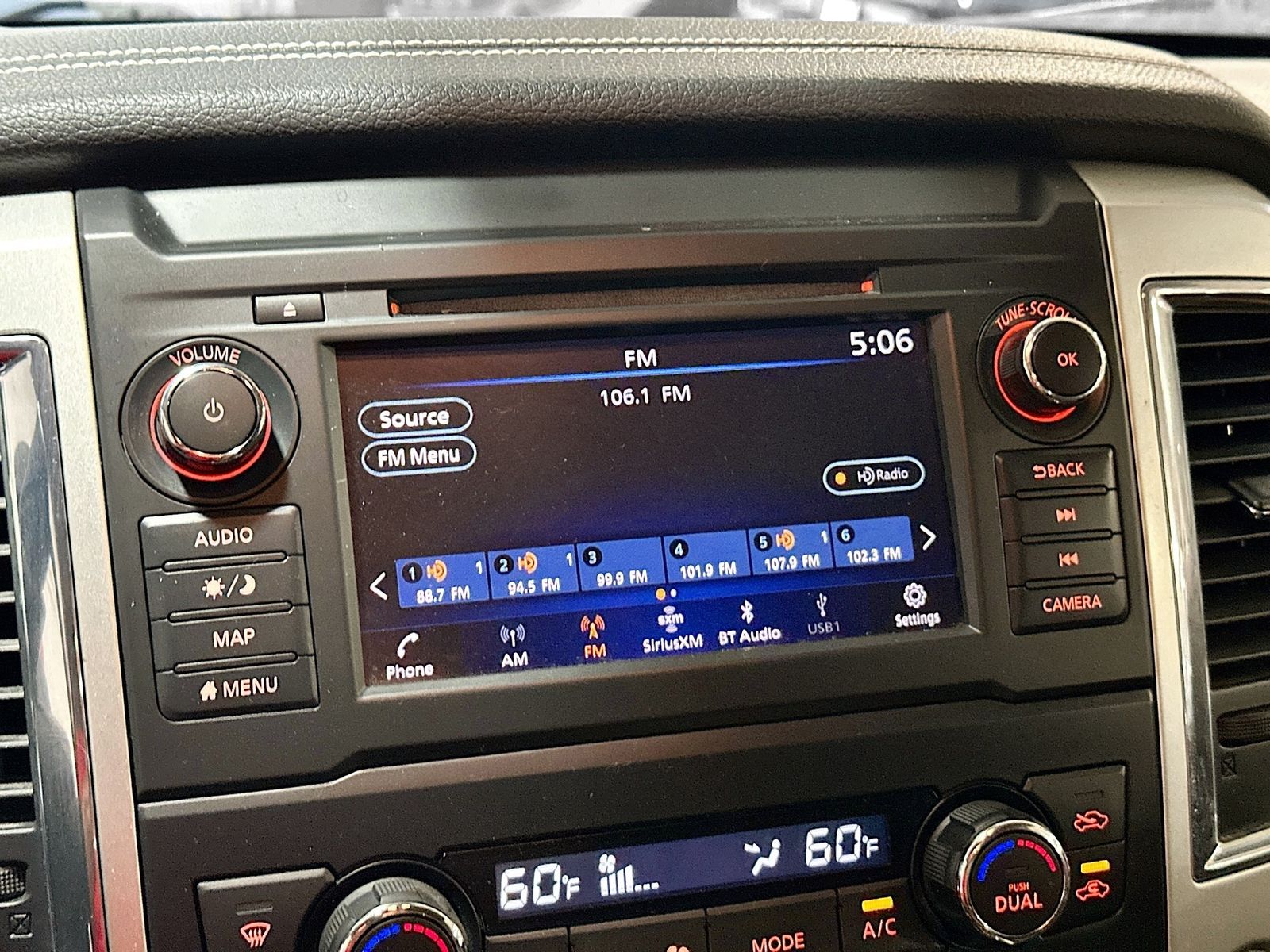 Used 2019 Silver Nissan PRO-4X image 15