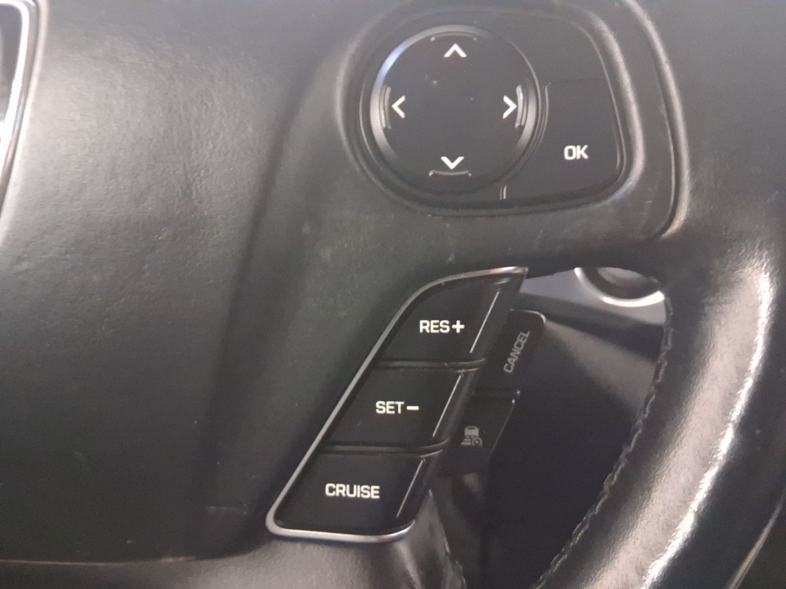 Used Car 2014 Hyundai Equus  Signature For Sale Under $15,000 In Austin, Texas