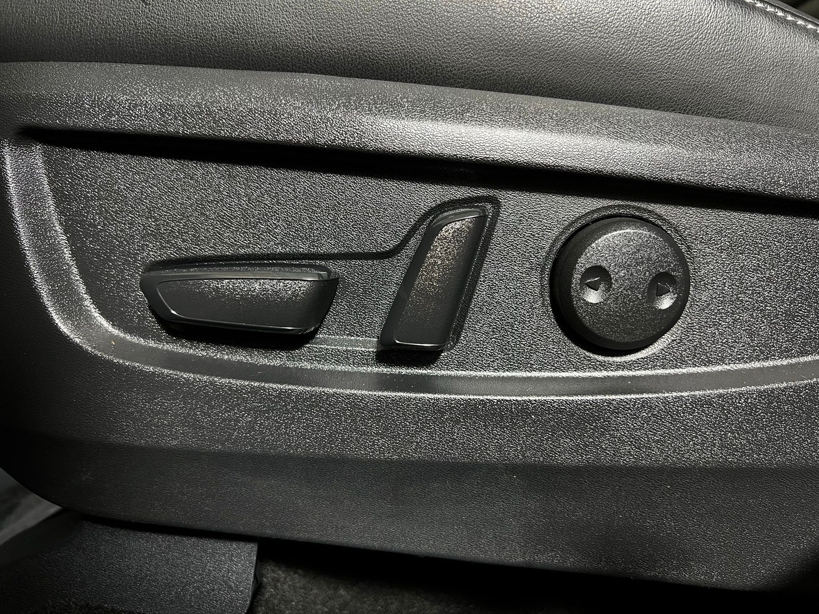 Thumbnail: 2024 INFINITI QX50 - 14