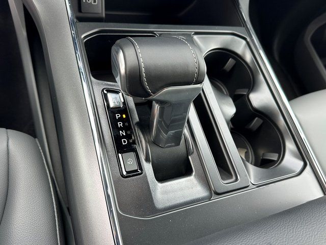 New 2025 Space White Metallic Ford Flash image 24