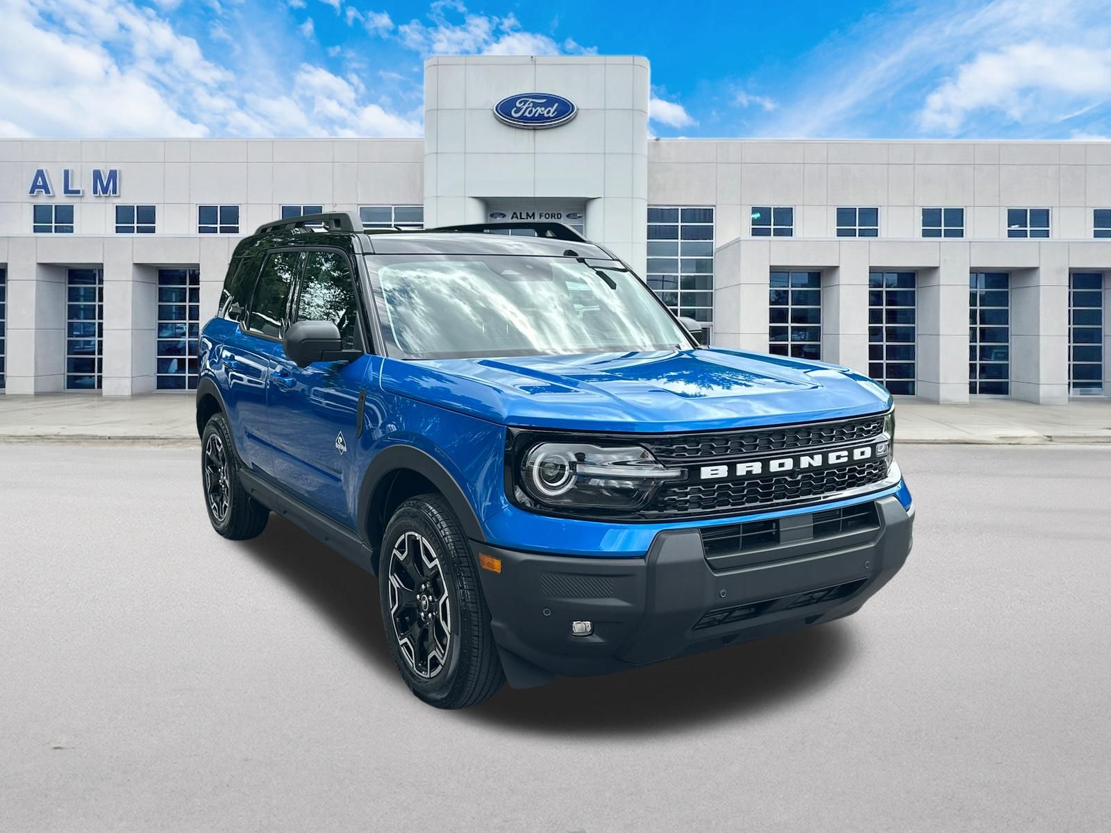 New 2026 Velocity Blue Metallic Ford Outer Banks® image 4