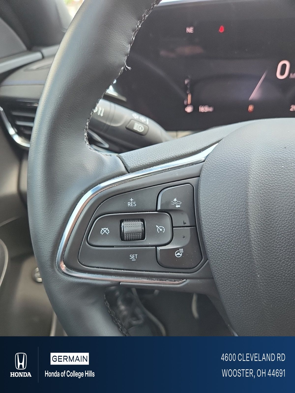 Used 2025 Blue Buick Sport Touring image 20