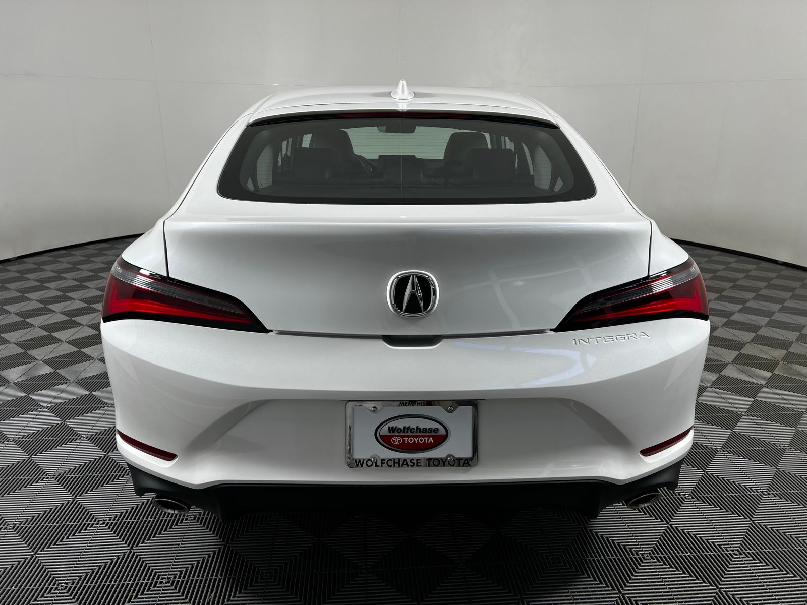 Thumbnail: 2025 Acura Integra - 6
