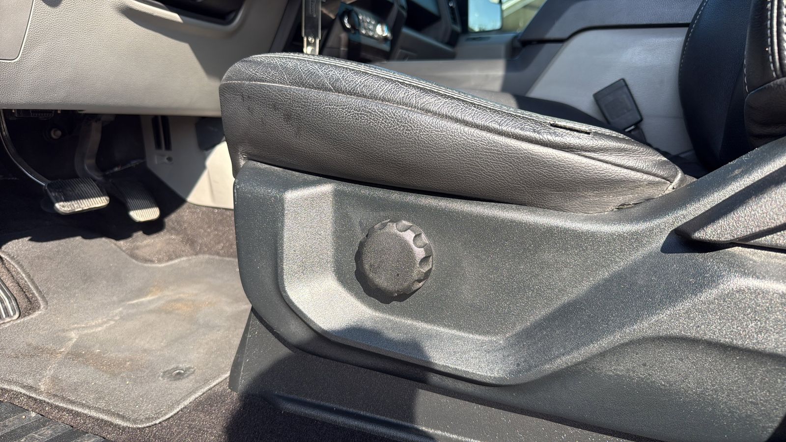 Used Car 2020 Ford F-150  Xl For Sale Under $35,000 In Austin, Texas