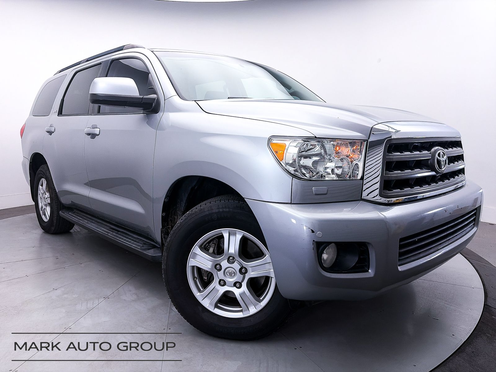2017 Toyota Sequoia SR5