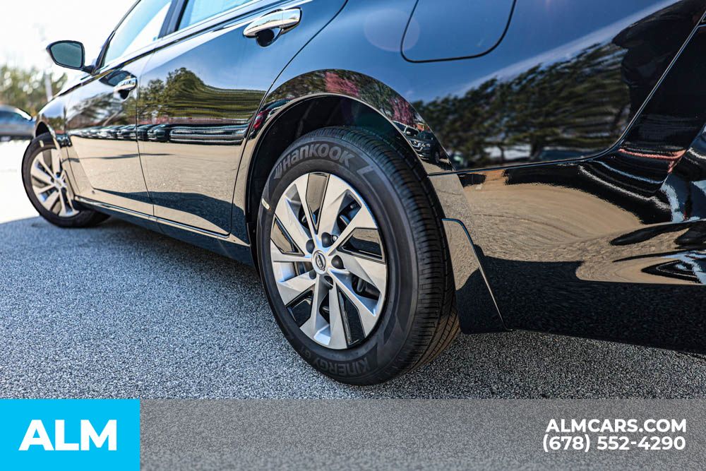 2025 Nissan Altima 2.5 S photo 13