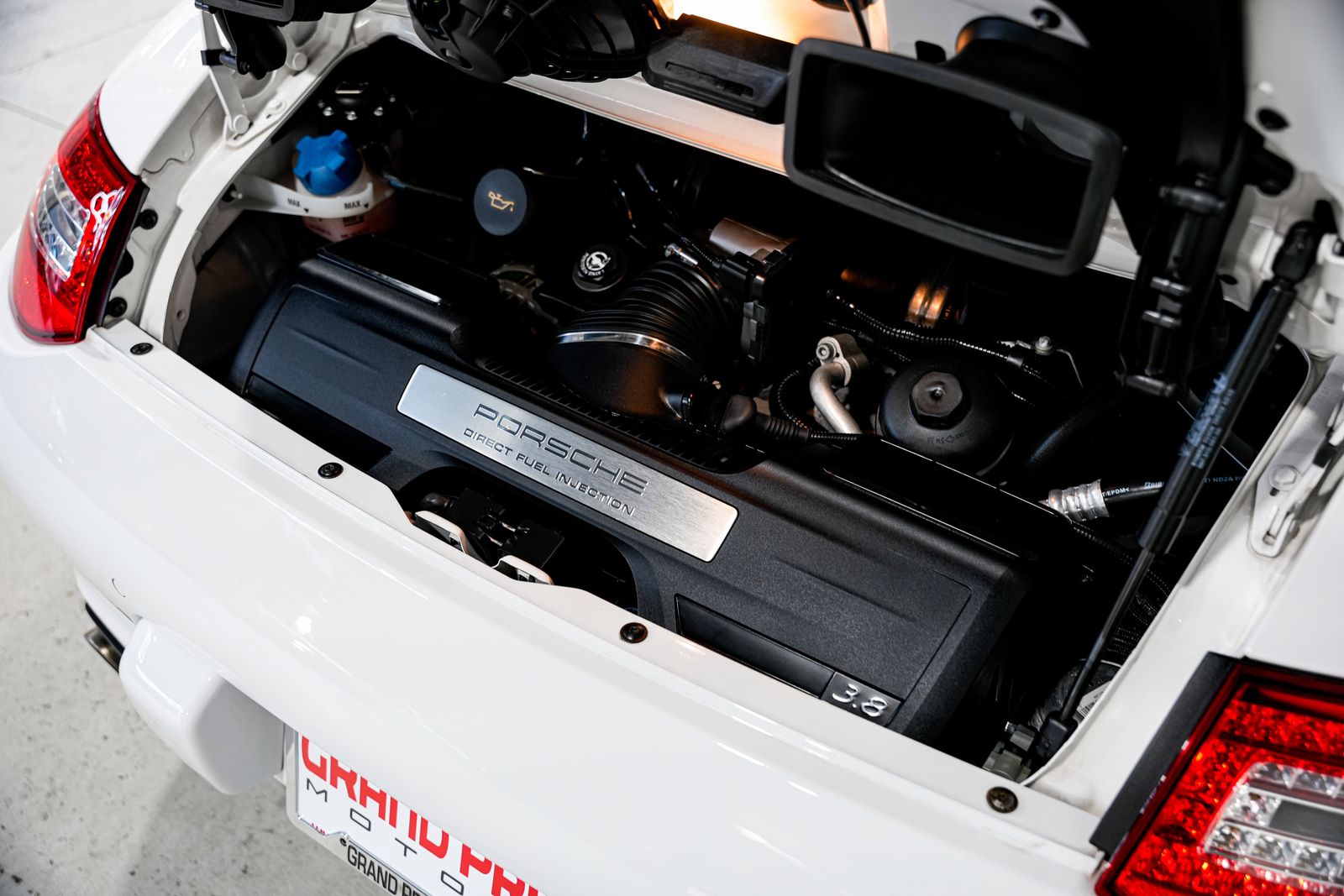 2010 Porsche 911 Targa 4S — photo 45