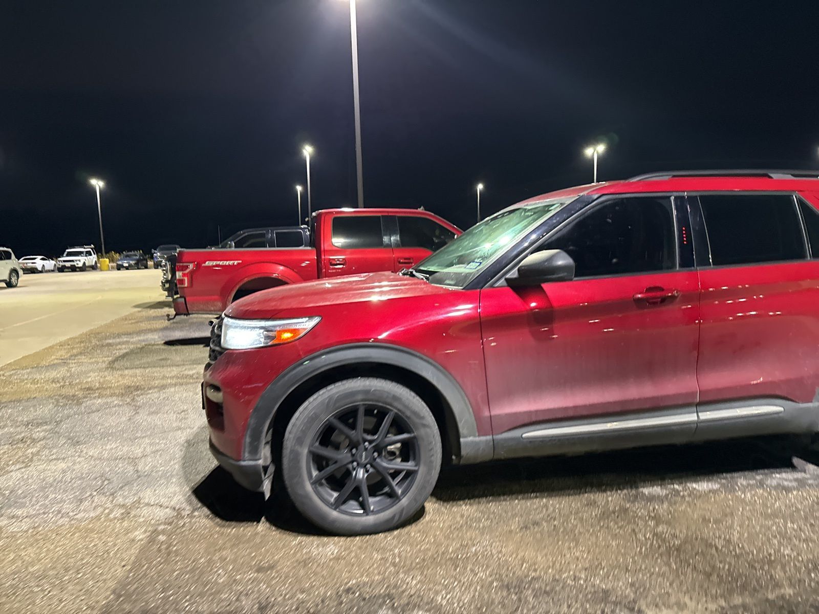 2021 Ford Explorer XLT 2