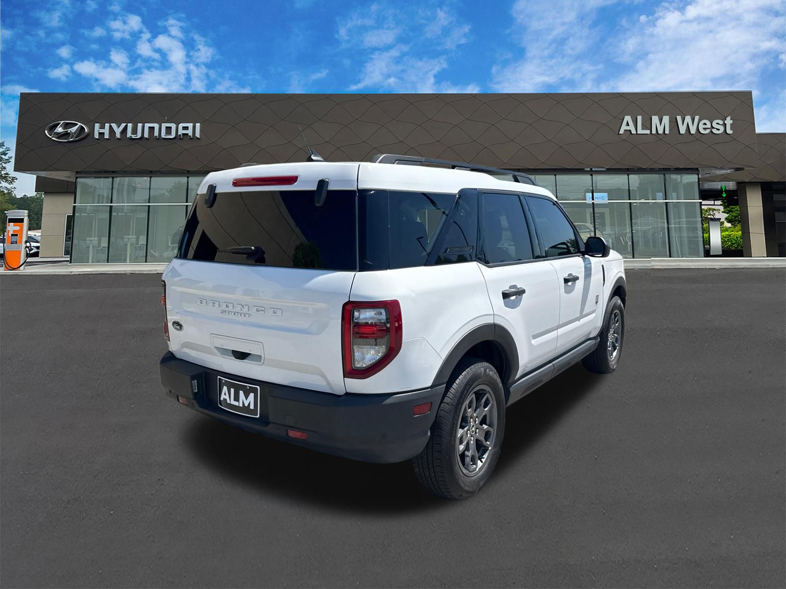 Used 2023 White Ford Big Bend image 5