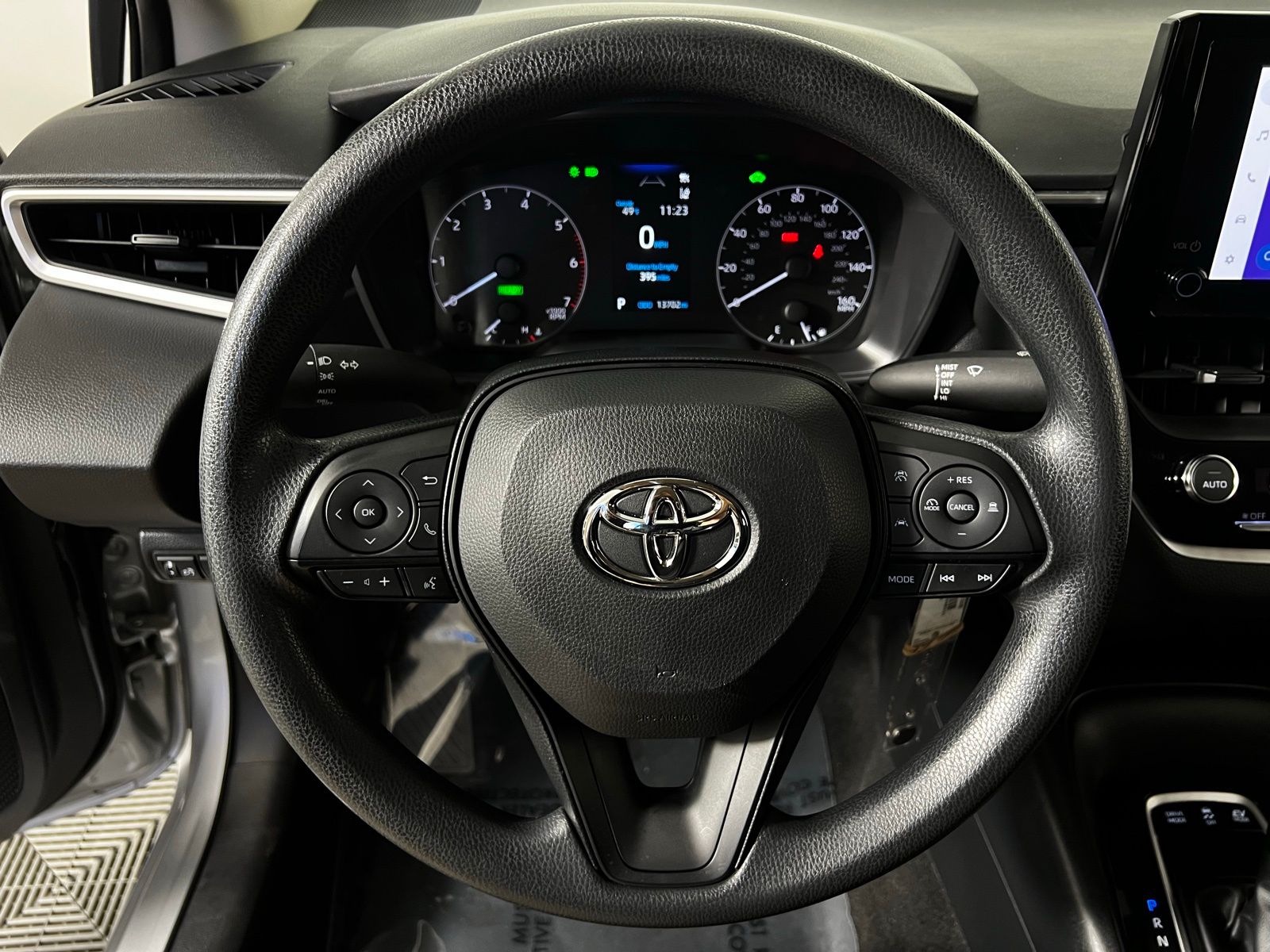 Thumbnail: 2025 Toyota Corolla - 14