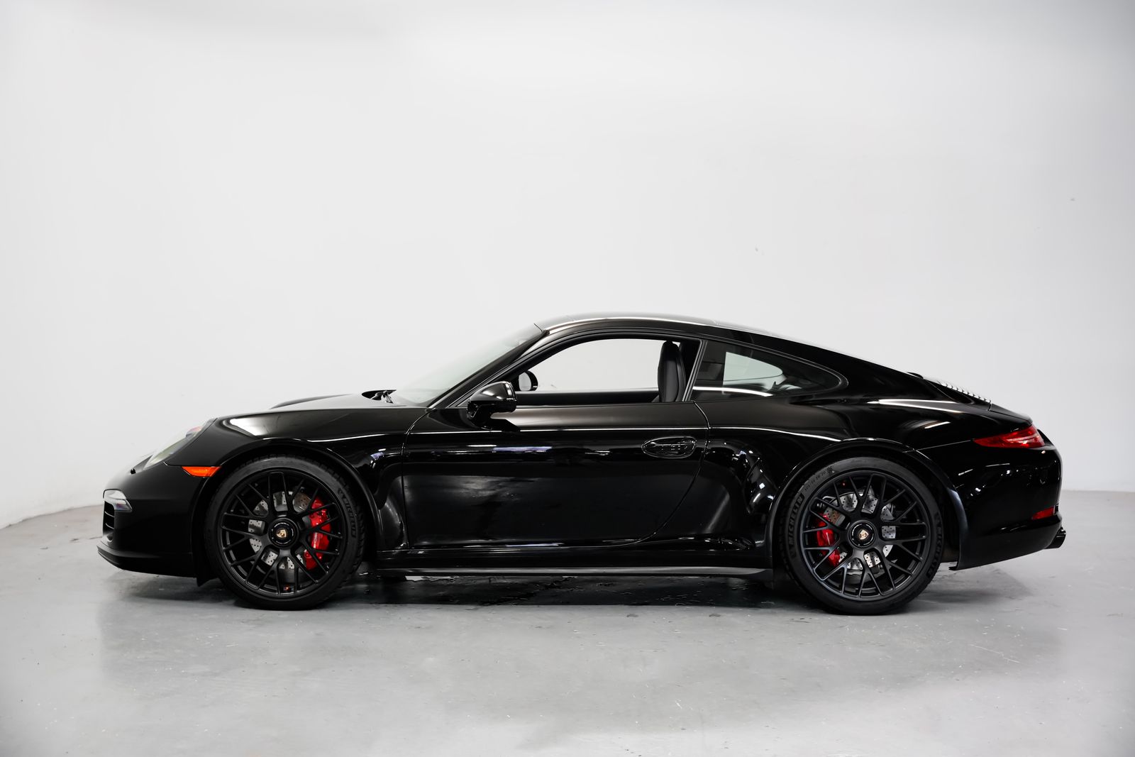 2016 Porsche 911 Carrera 4 GTS — photo 7