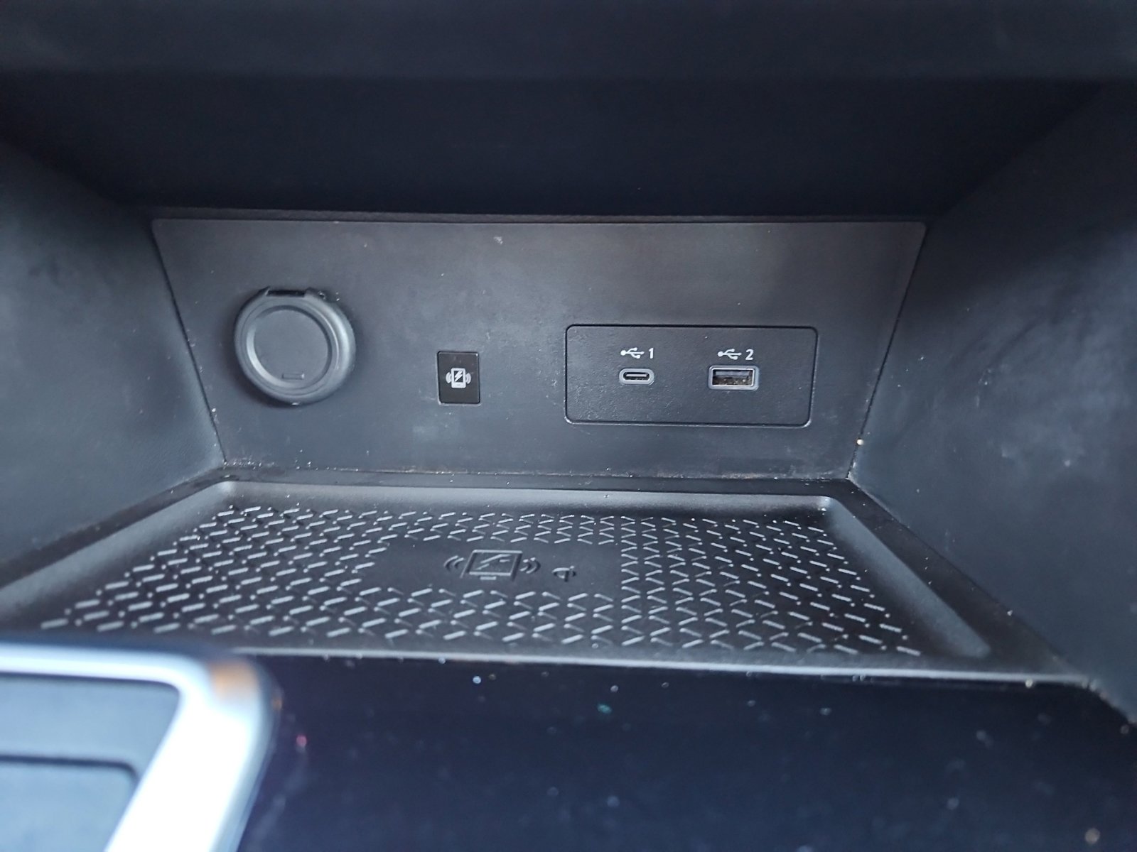 Used 2023 Black Nissan SL image 26