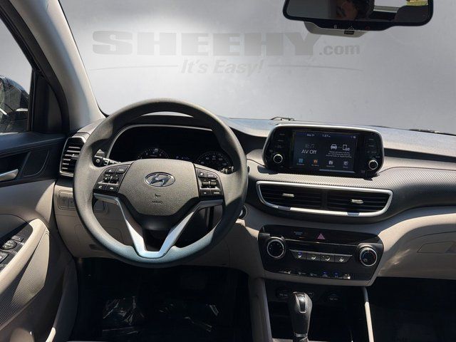 Used 2019 Black Noir Pearl Hyundai Value image 3