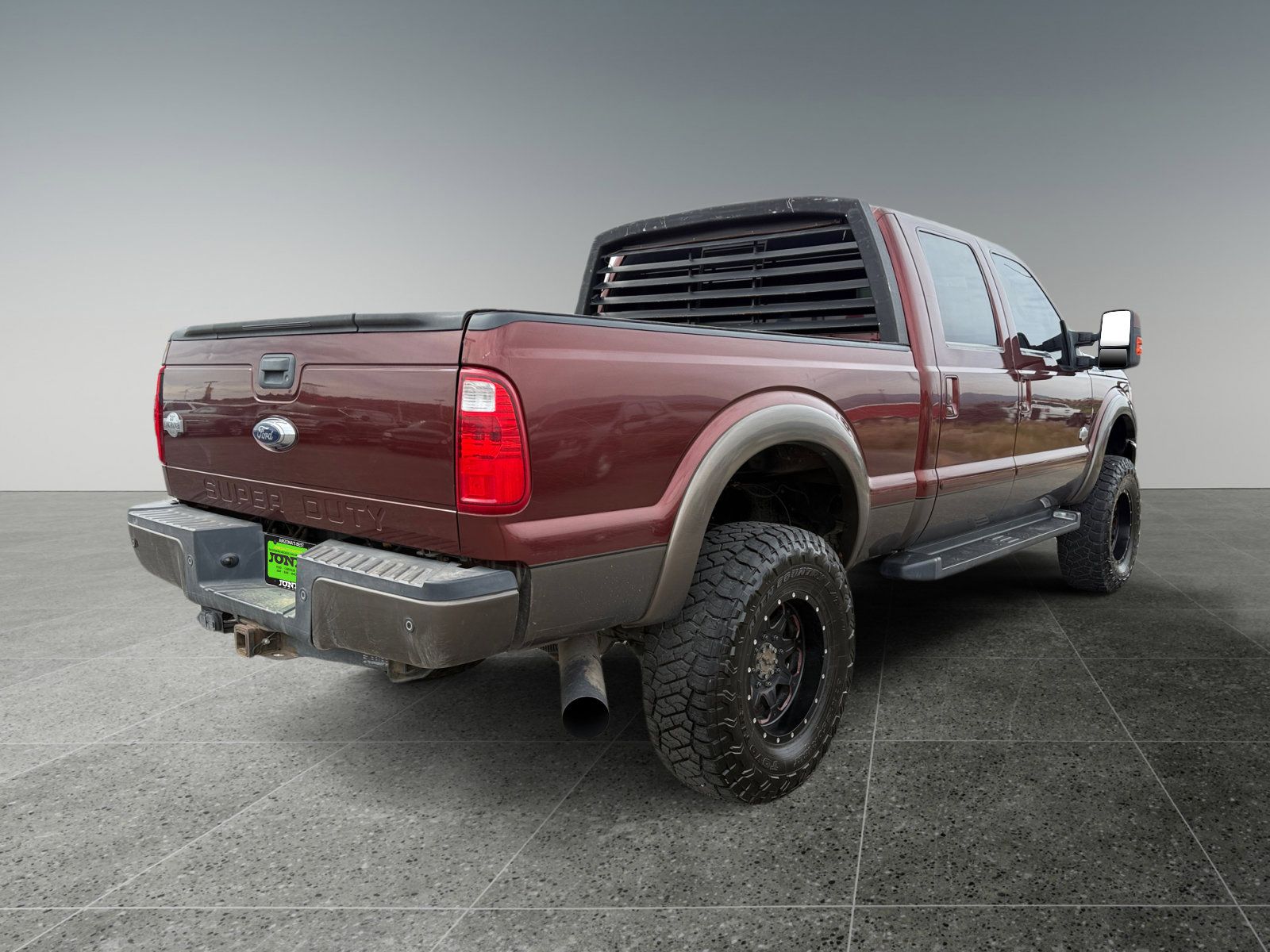 View vehicle photo 7