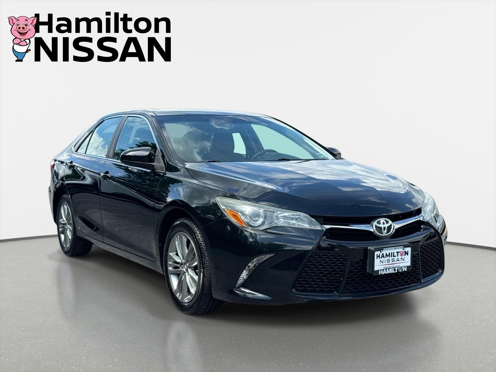 Midnight Black Metallic 2016 Toyota Camry Sedan Front-Wheel Drive 6-Speed Automatic