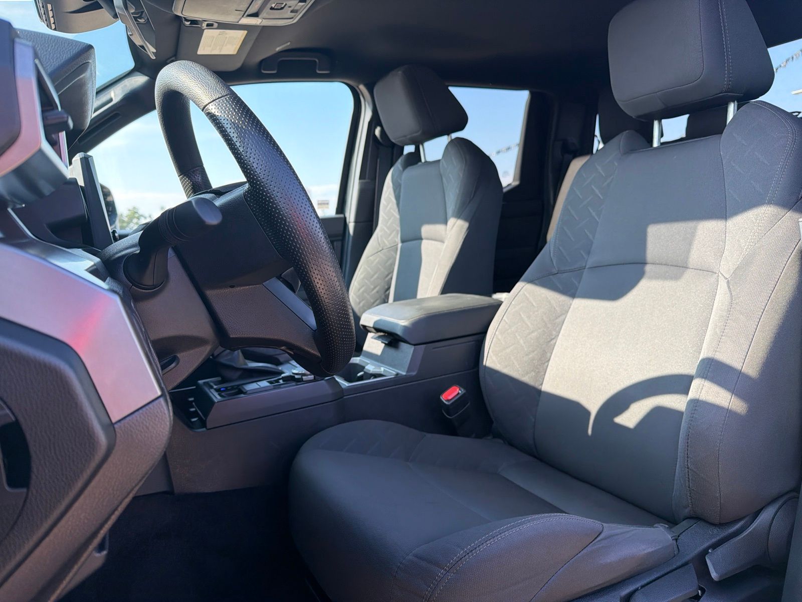 2025 Toyota Tacoma SR5 - 7