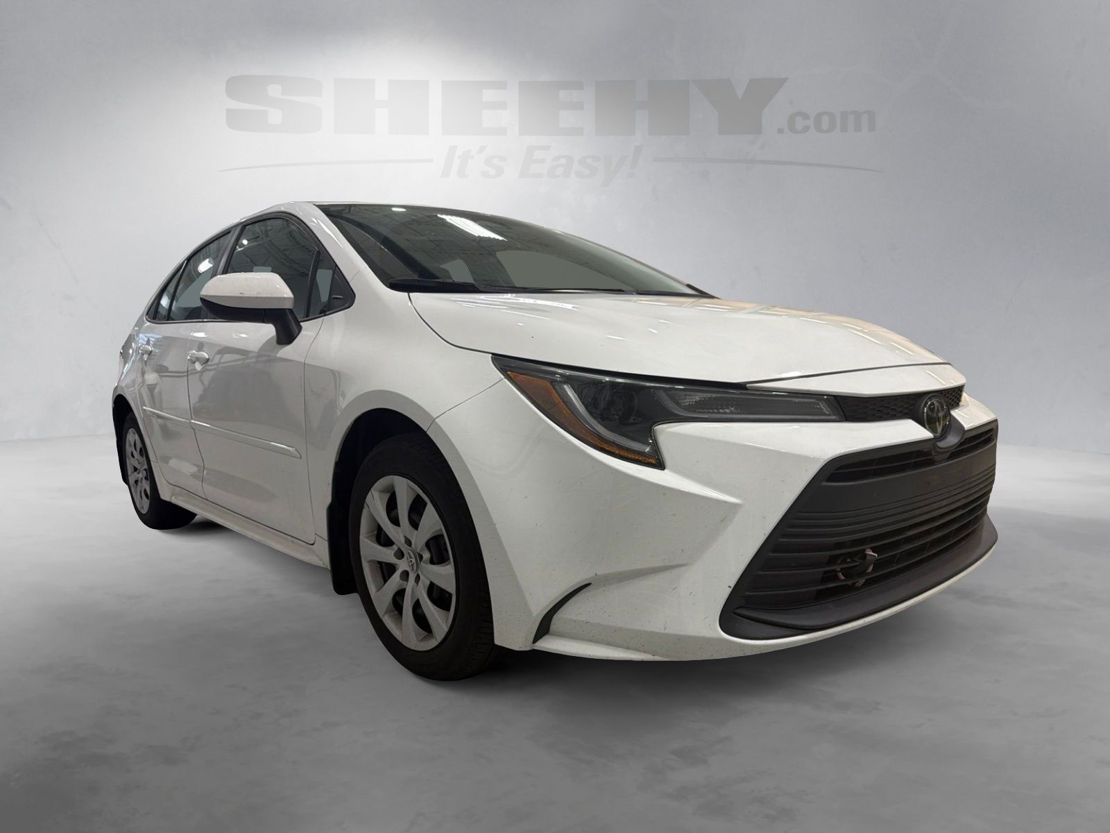 View vehicle photo 2