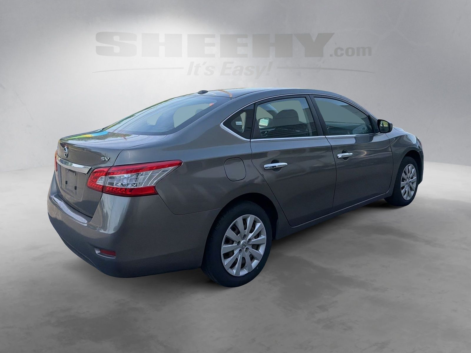 Used 2015 Titanium Nissan SV image 12