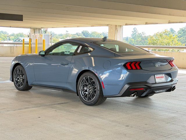 New 2026 Vapor Blue Metallic Ford GT Premium image 4