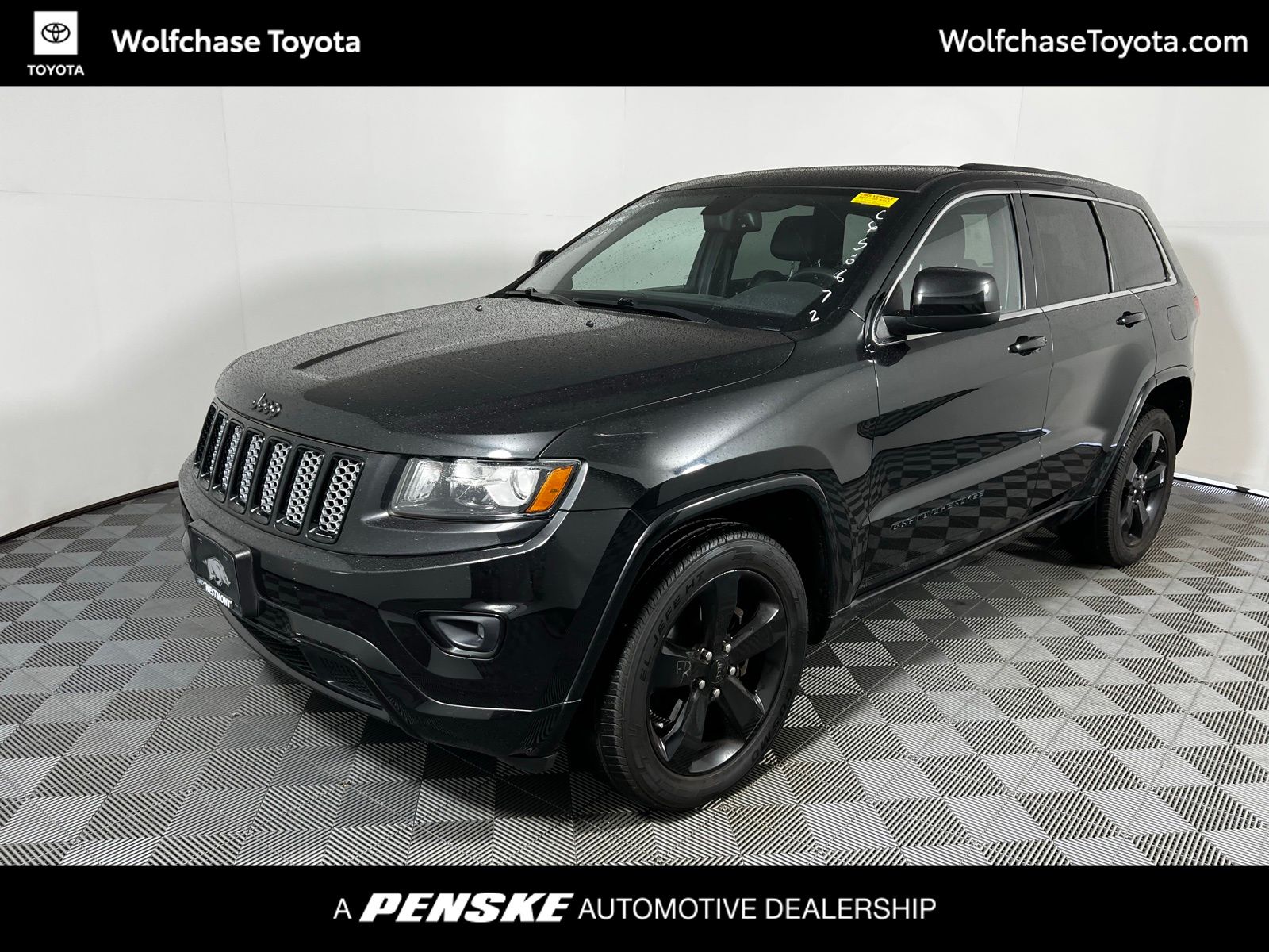 Thumbnail: 2015 Jeep Grand Cherokee - 1