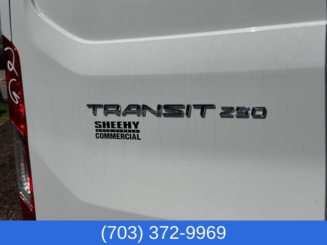 New 2025 Oxford White Ford Base image 15
