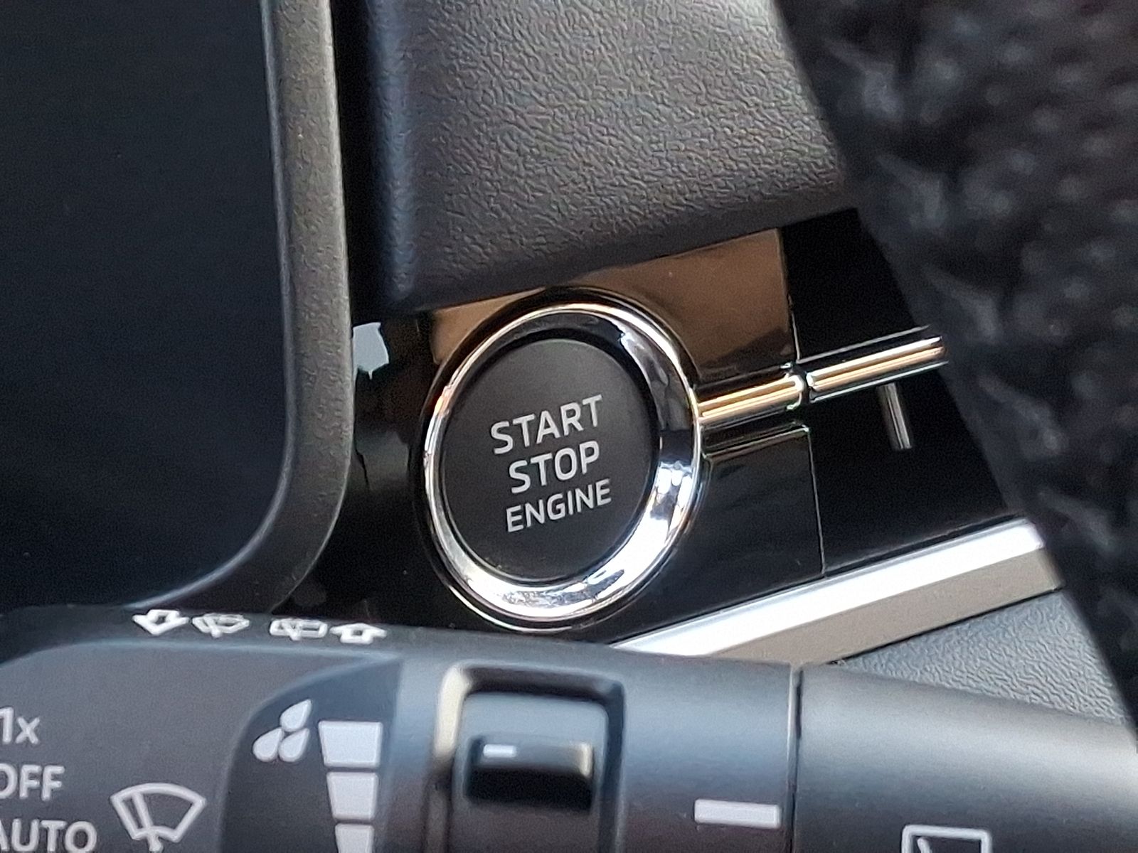 2026 Mitsubishi Outlander SE - Photo 19