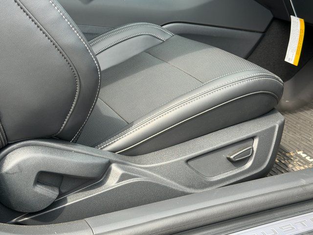 2025 Ford Mustang GT Premium Convertible - Photo 9