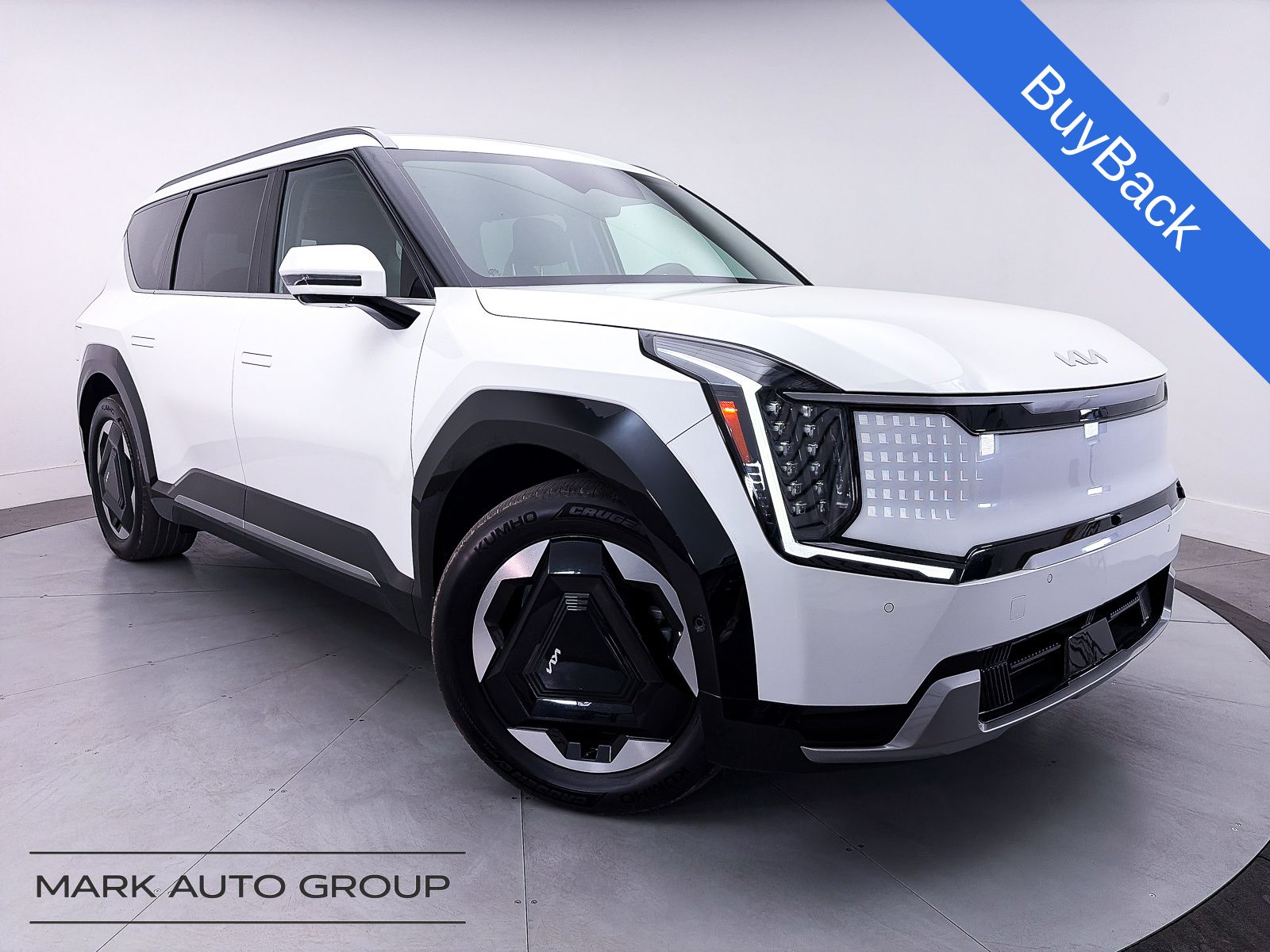 2024 Kia EV9 Land