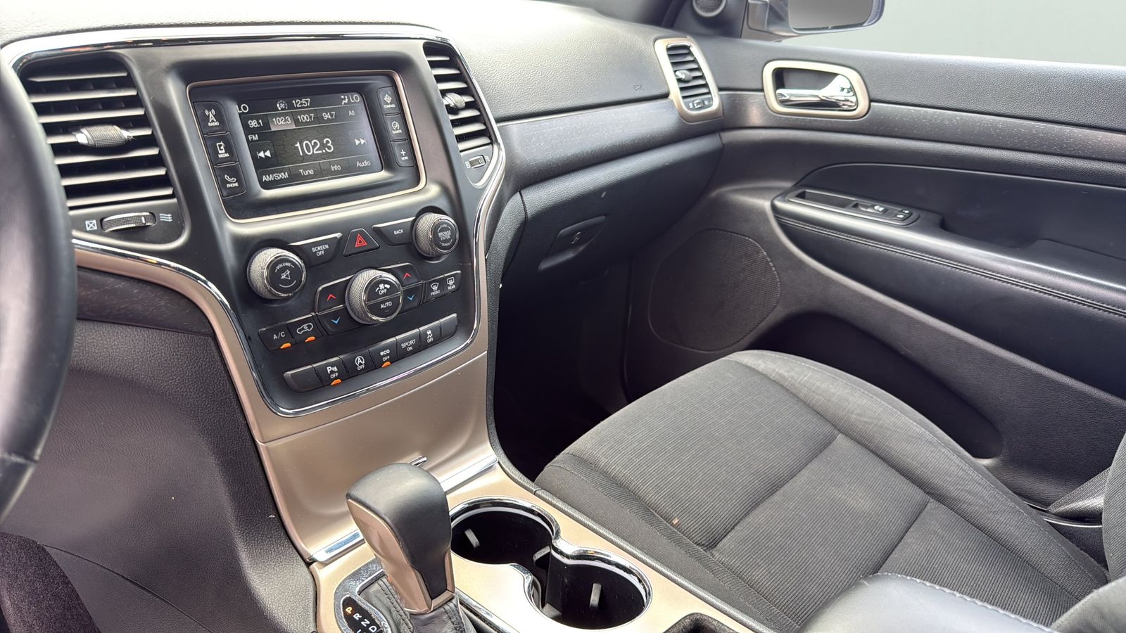 Used Car 2017 Jeep Grand Cherokee  Laredo For Sale Under $15,000 In Austin, Texas