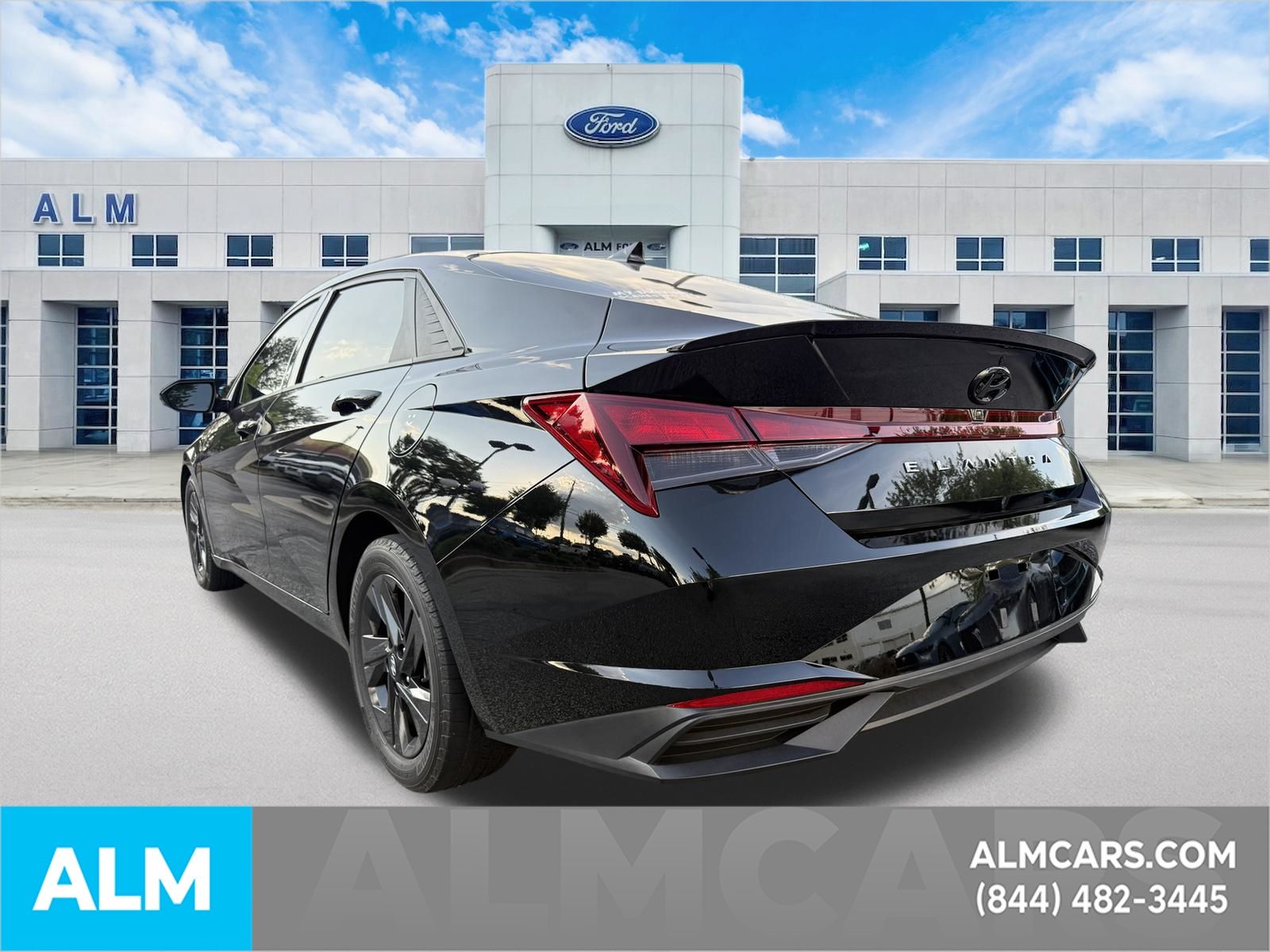 Used 2022 Black Hyundai SEL image 9