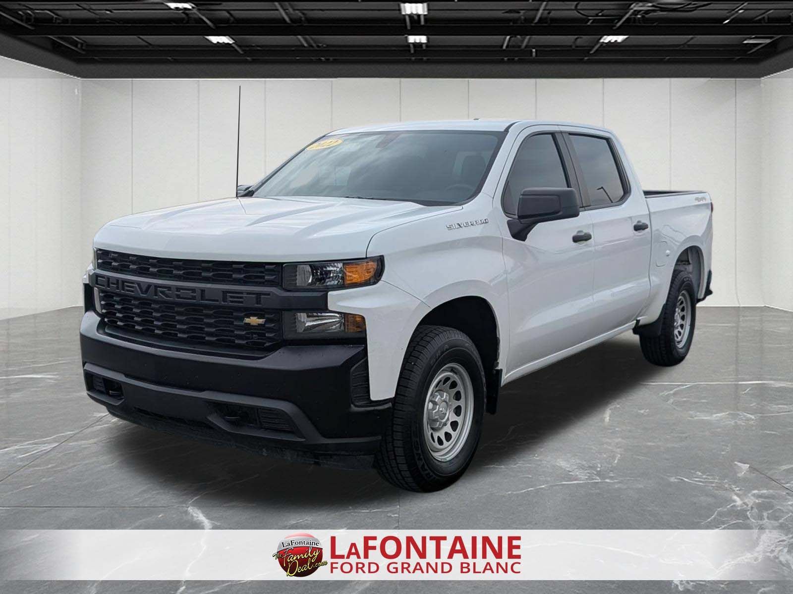 Summit White 2022 Chevrolet Silverado 1500 Pickup Truck Four-Wheel Drive 8-Speed Automatic