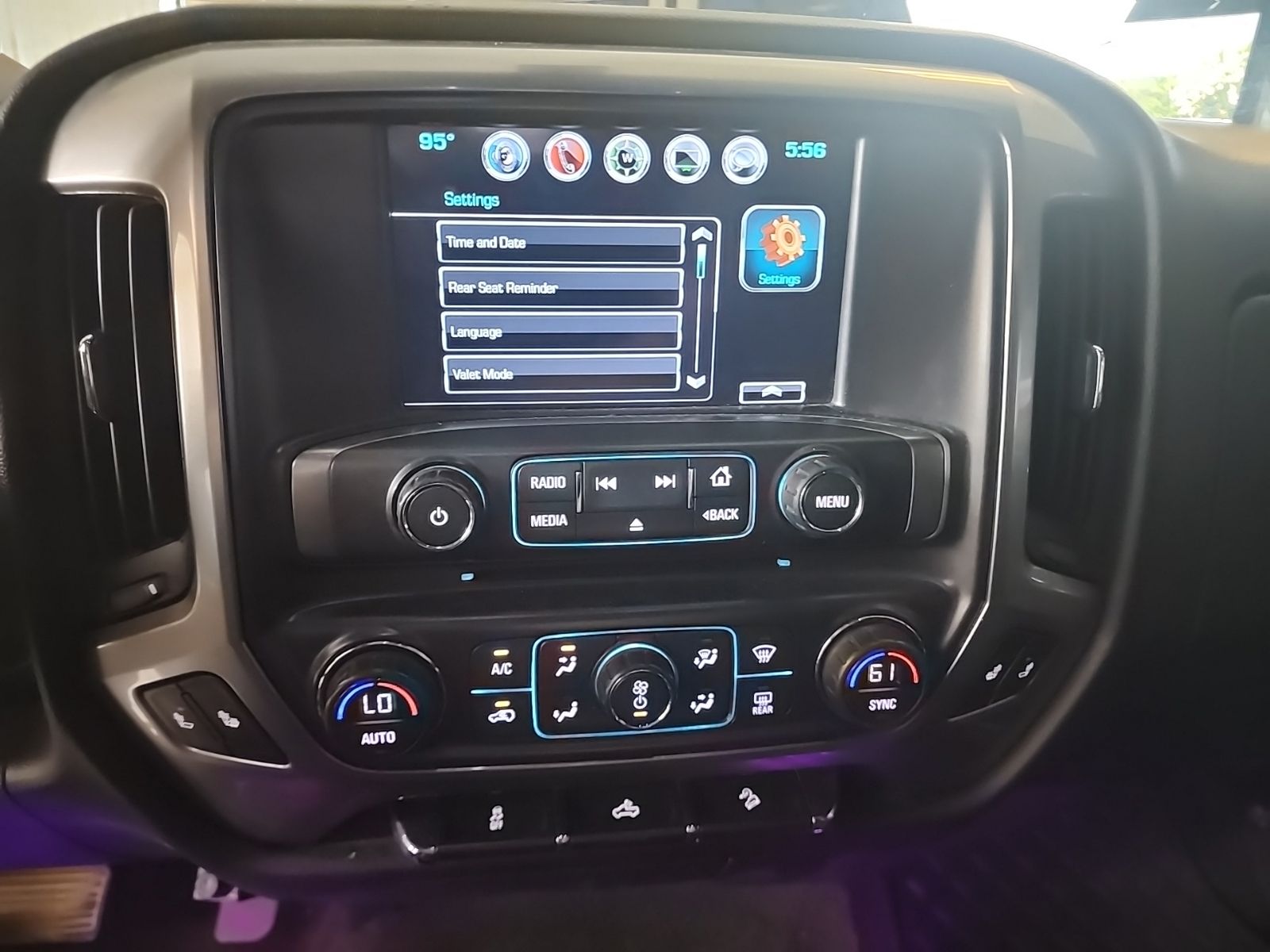 Used 2017 Summit White Chevrolet LT image 5