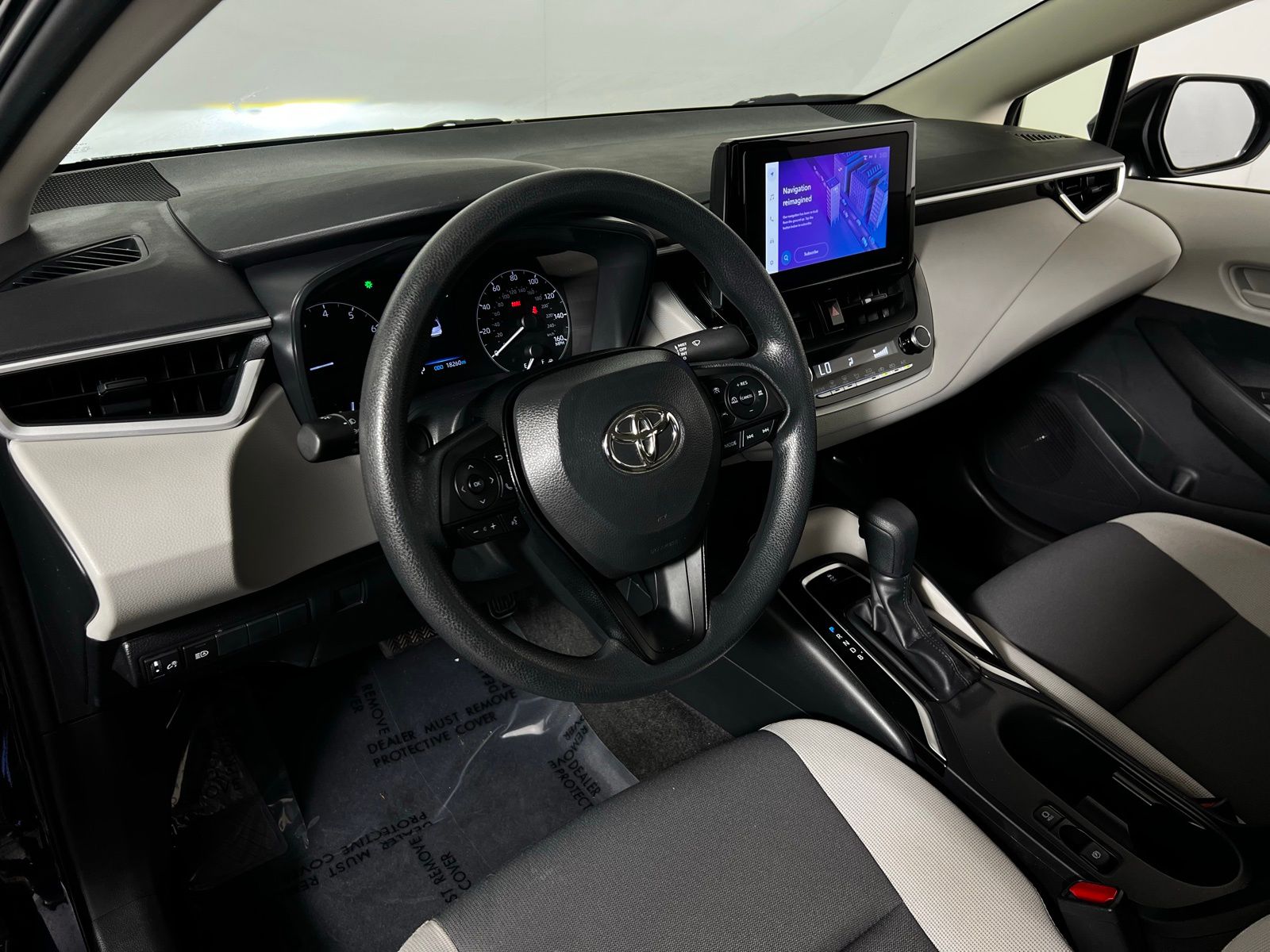 Thumbnail: 2024 Toyota Corolla - 12