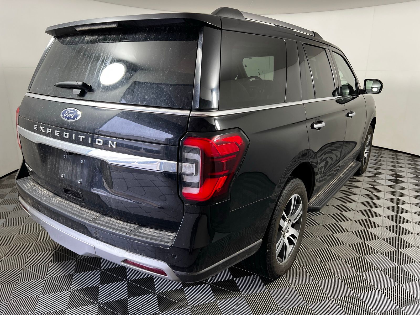 Thumbnail: 2024 Ford Expedition - 5