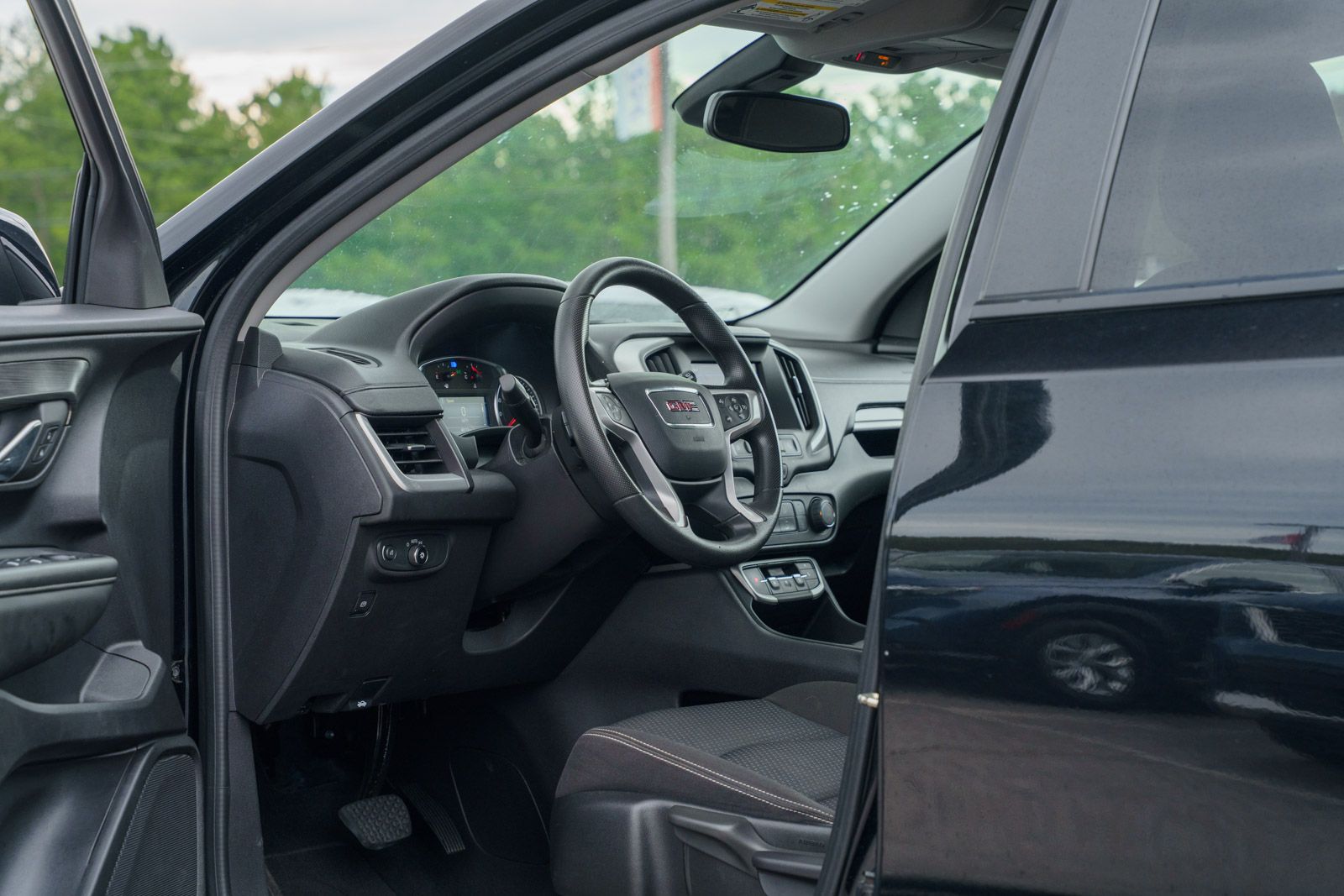 Used 2024 GMC Terrain SUV