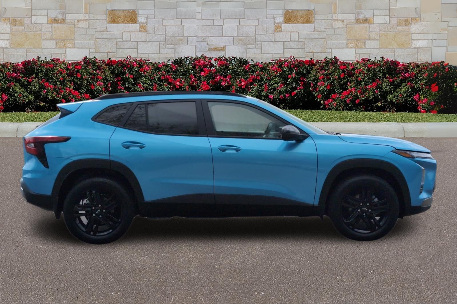 View vehicle photo 2