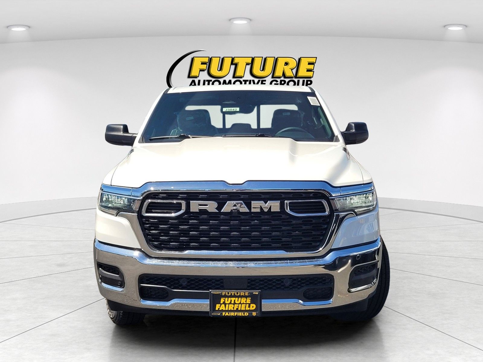 View vehicle photo 2