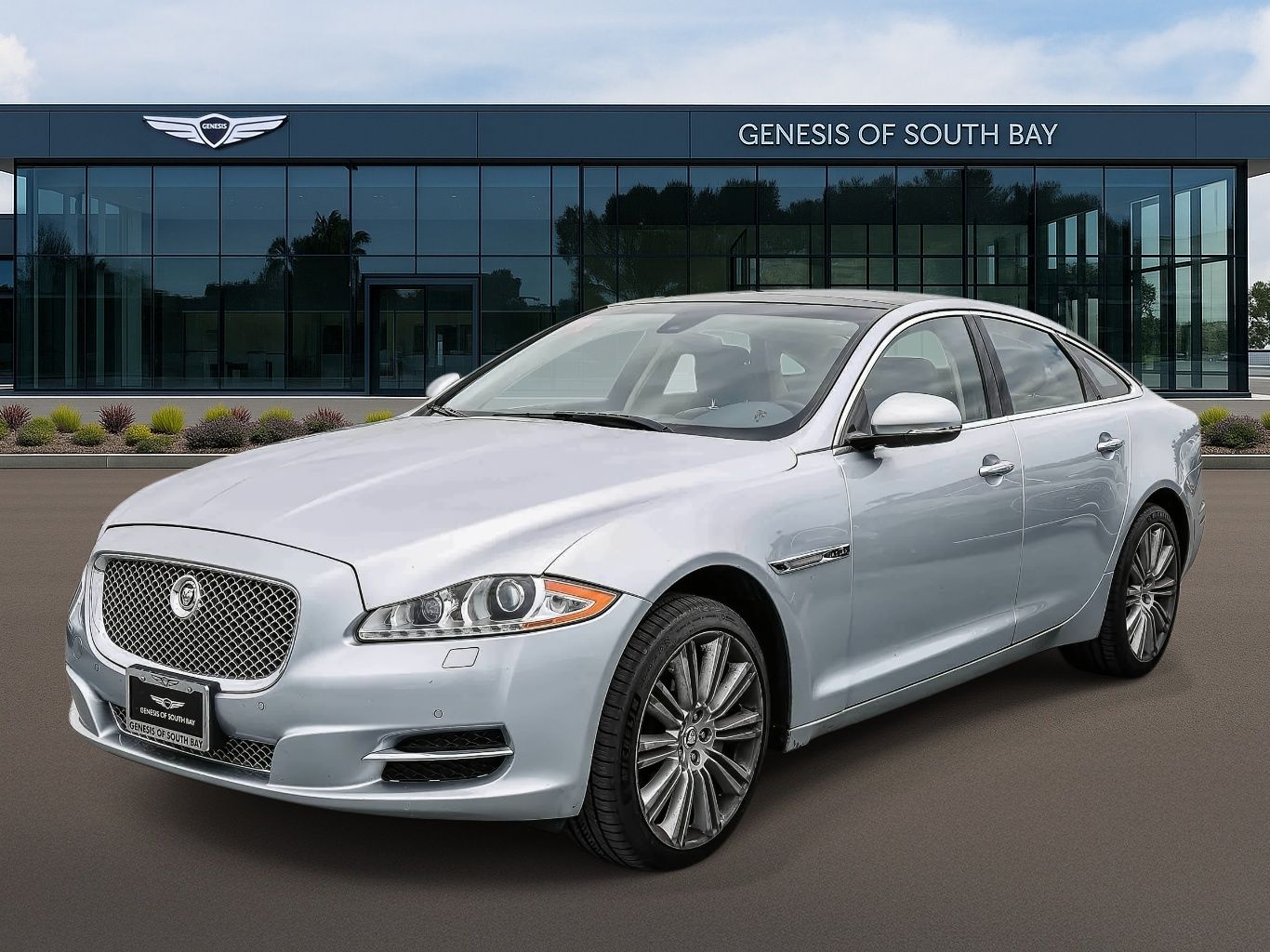 2012 Jaguar XJ-Series XJ Base RWD